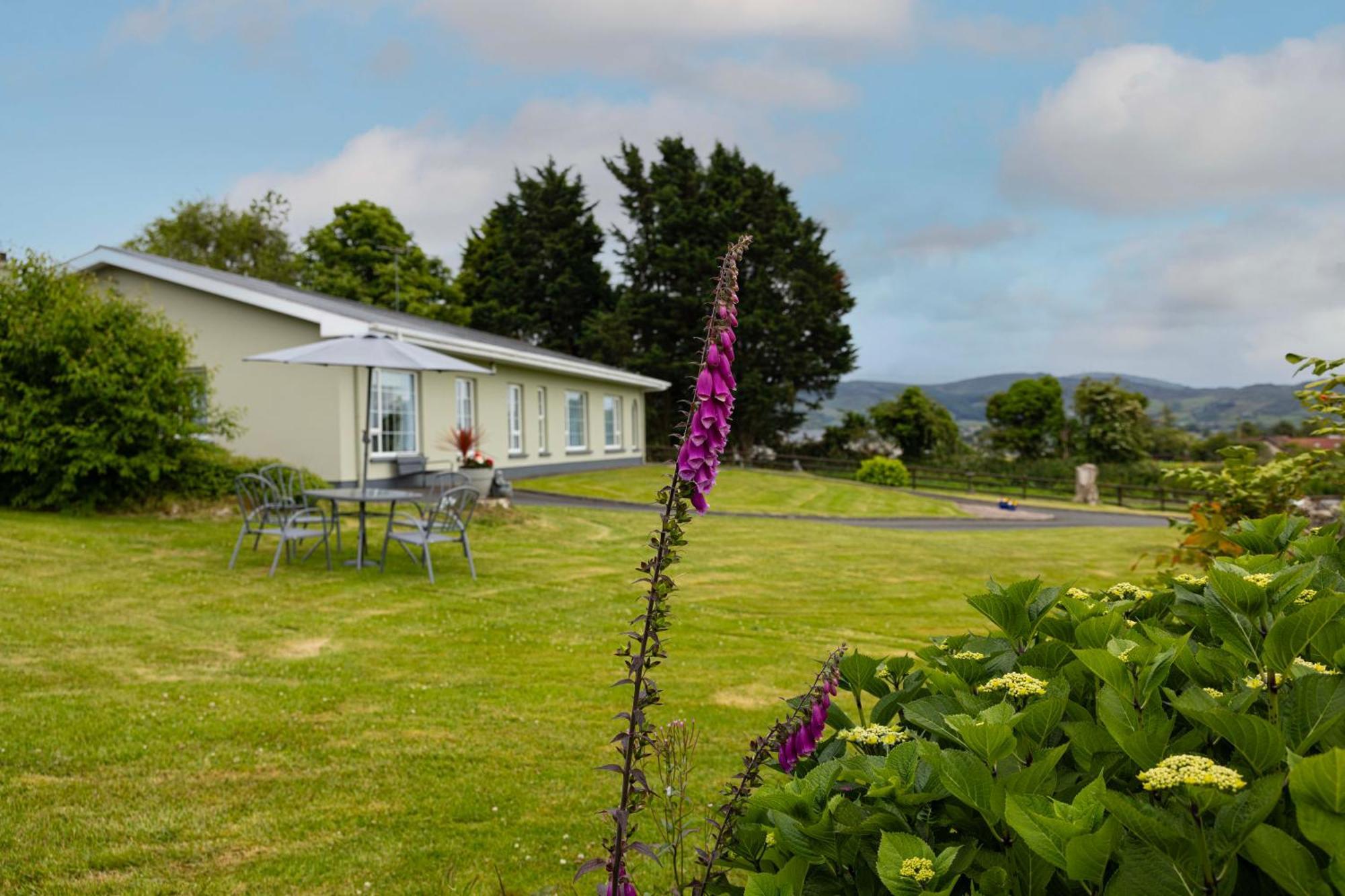 Mountain Nest At The Foot Of Slieve Gullion Apartment Cloghoge Exterior photo